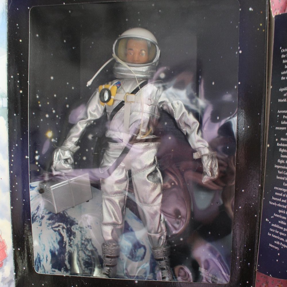 G I Joe Mercury Astronaut Classic Collection 1997 NIB - Picture 5 of 8